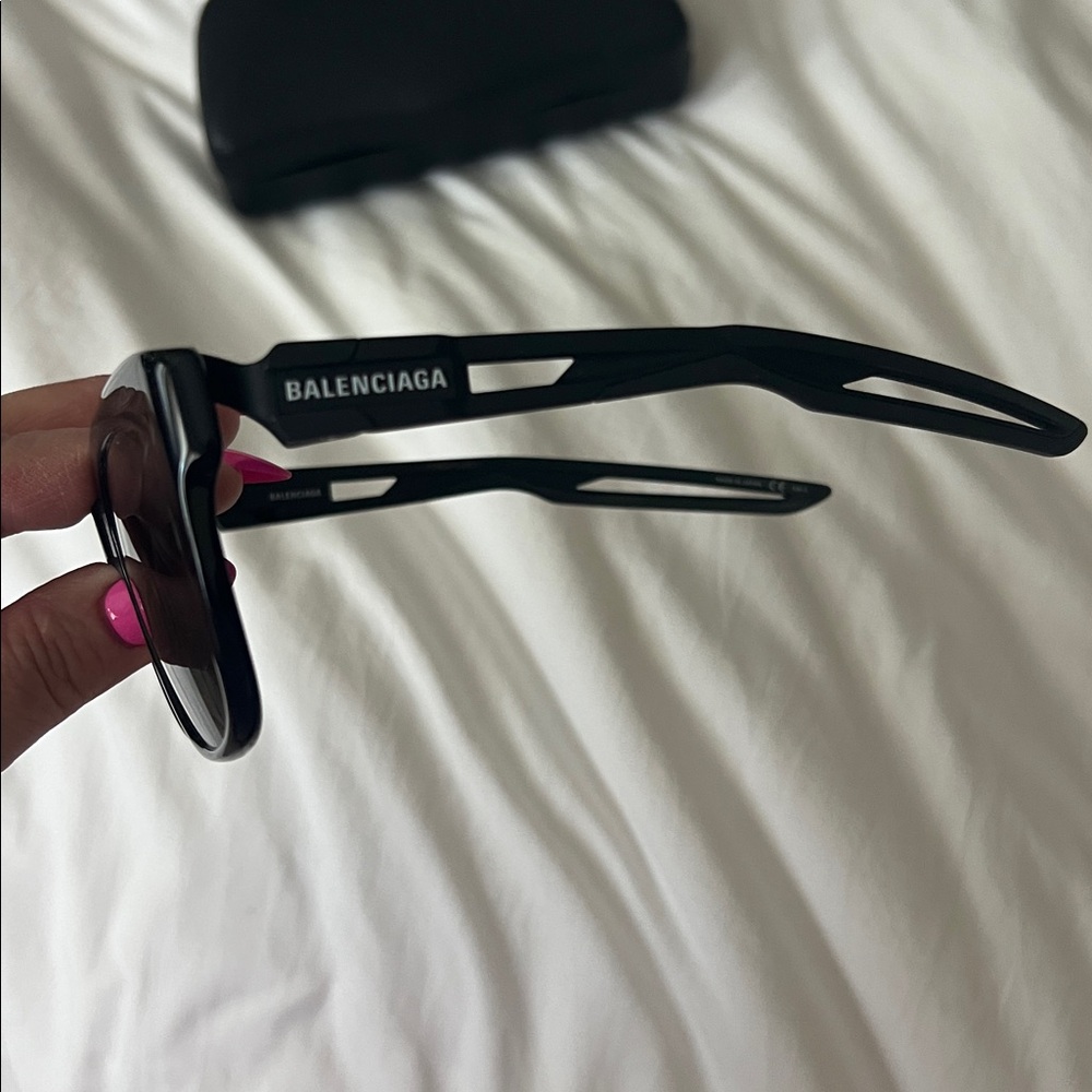 BALENCIAGA - Picture 7 of 11